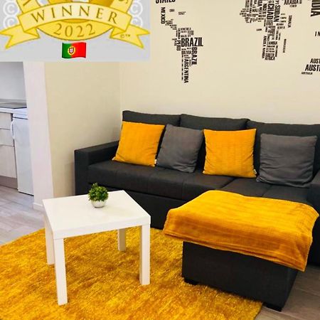 New House Design, Typical Lisbon Lejlighed Eksteriør billede