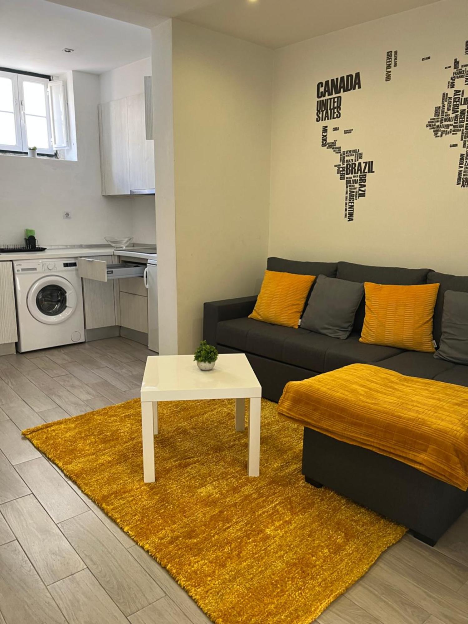 New House Design, Typical Lisbon Lejlighed Eksteriør billede